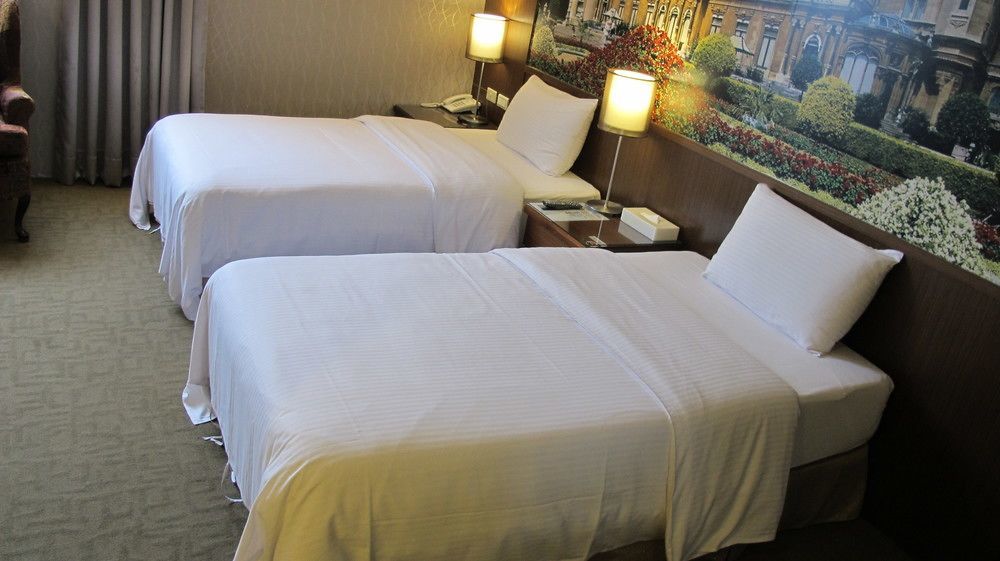 York Hotel Tajpej Kültér fotó